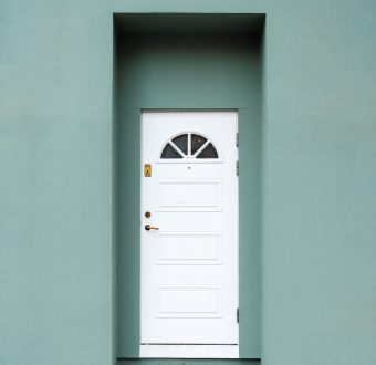Wymiana drzwi wejściowych w domu  